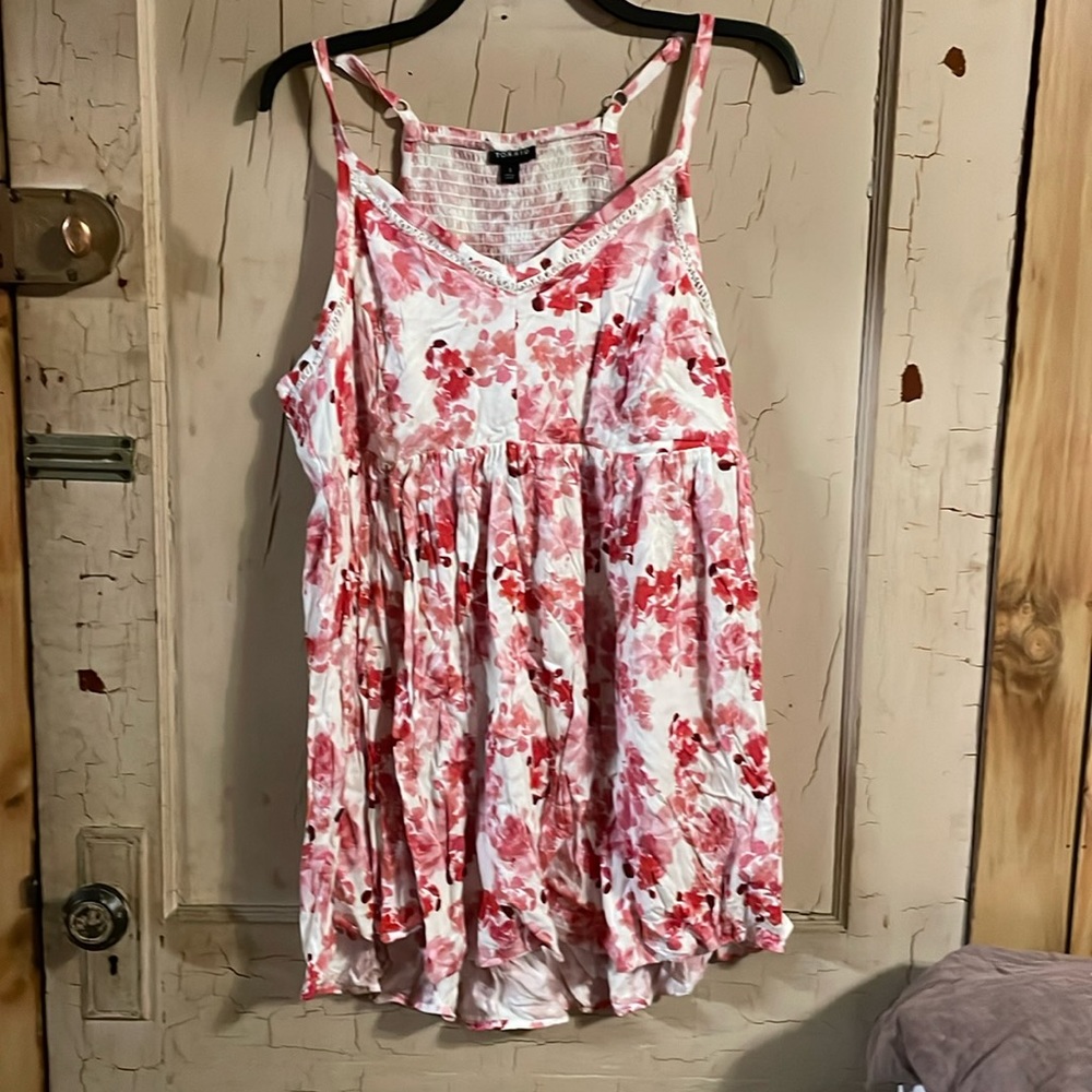 Torrid Babydoll high smocked back cami 1